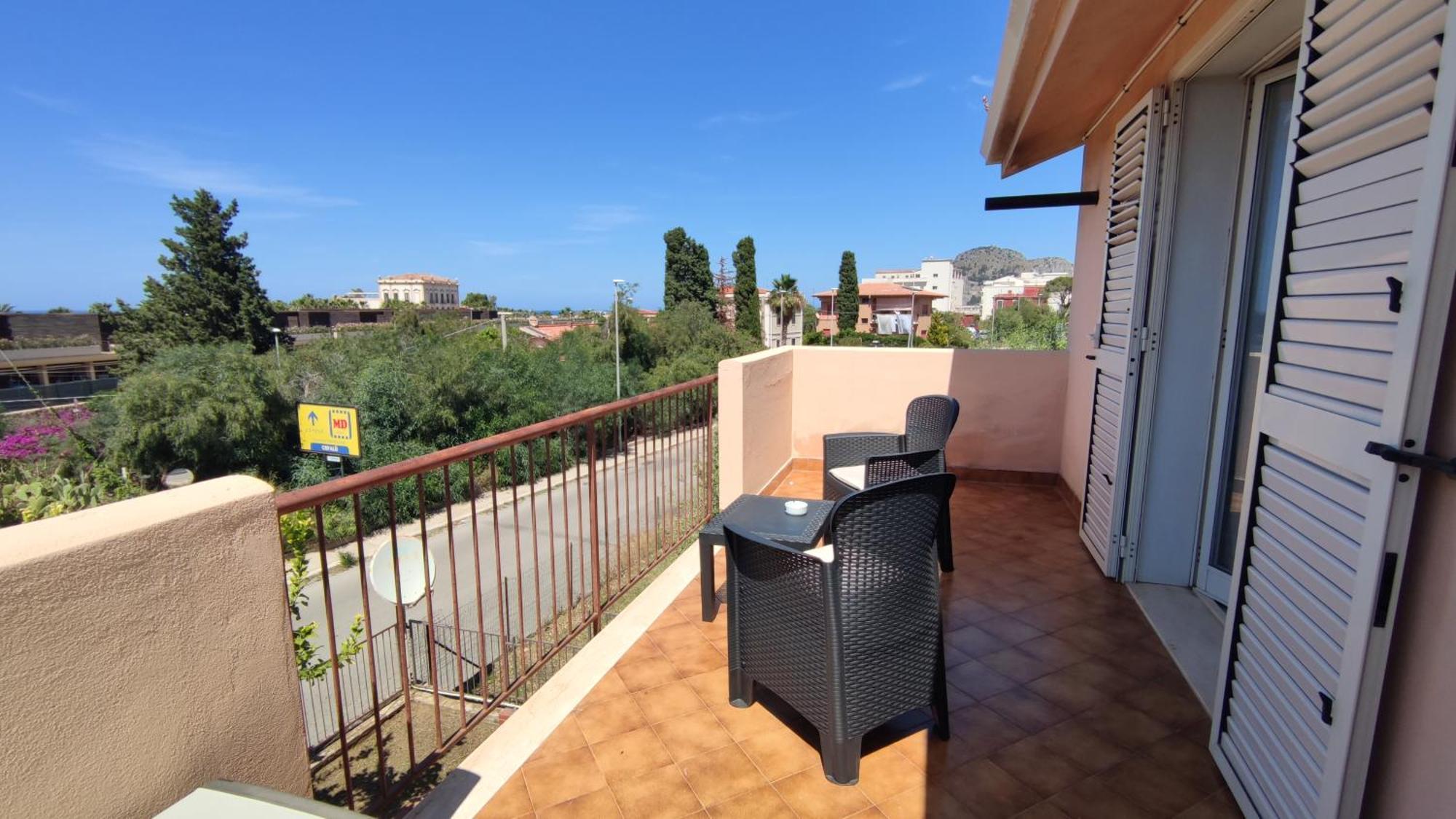 Casa Delle Camelie Apartment *