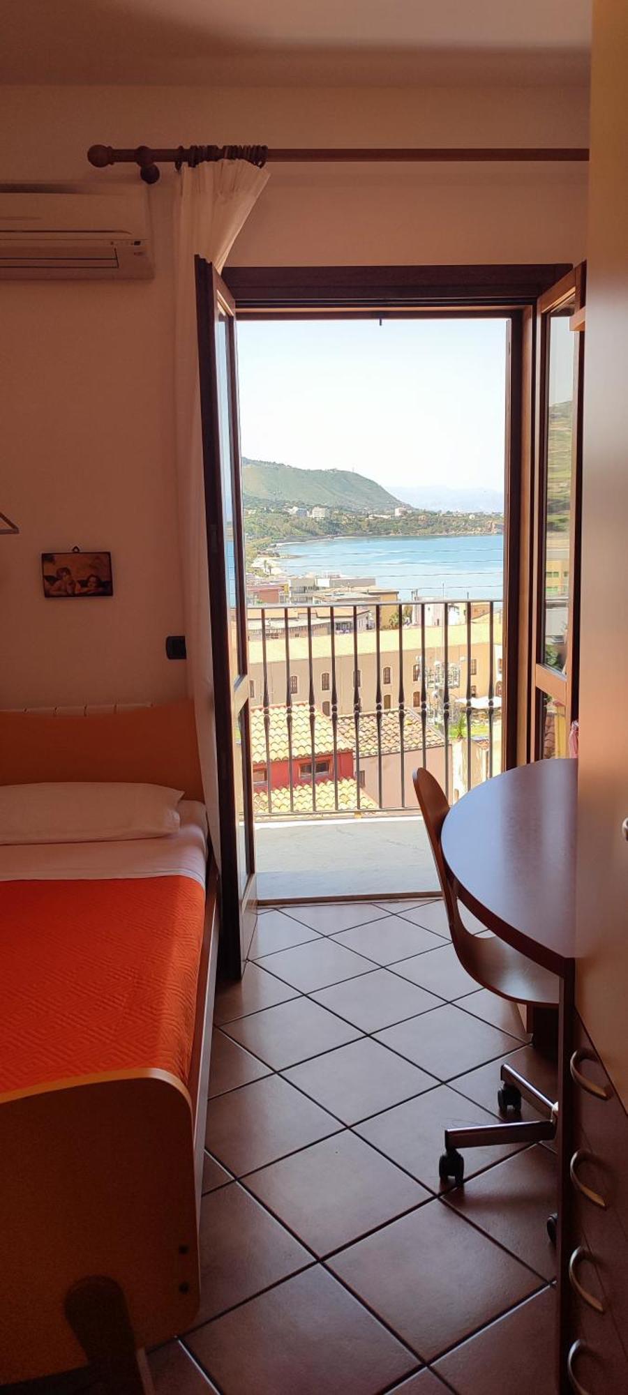 Ruggero House Apartment *
