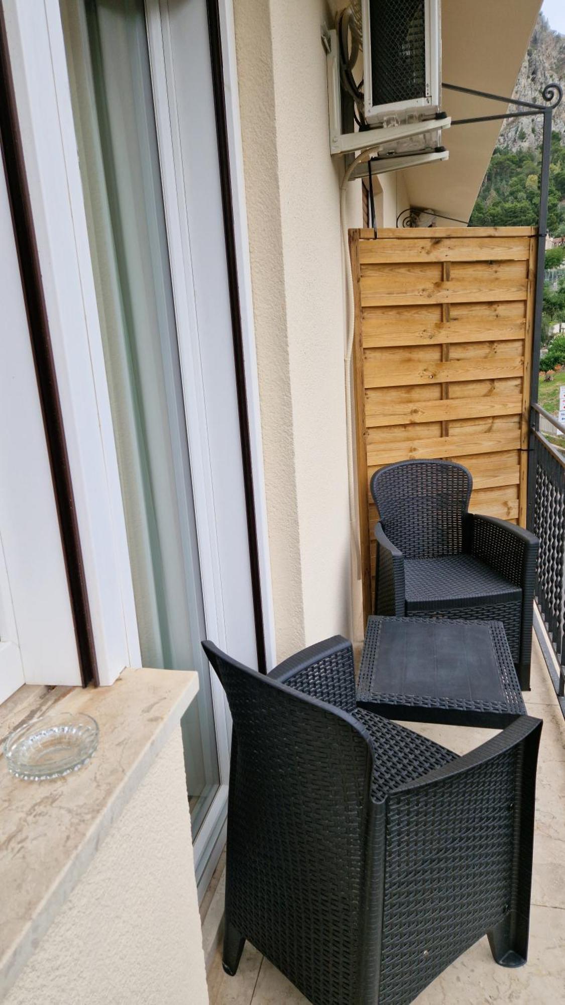 Rocksea Guest house *