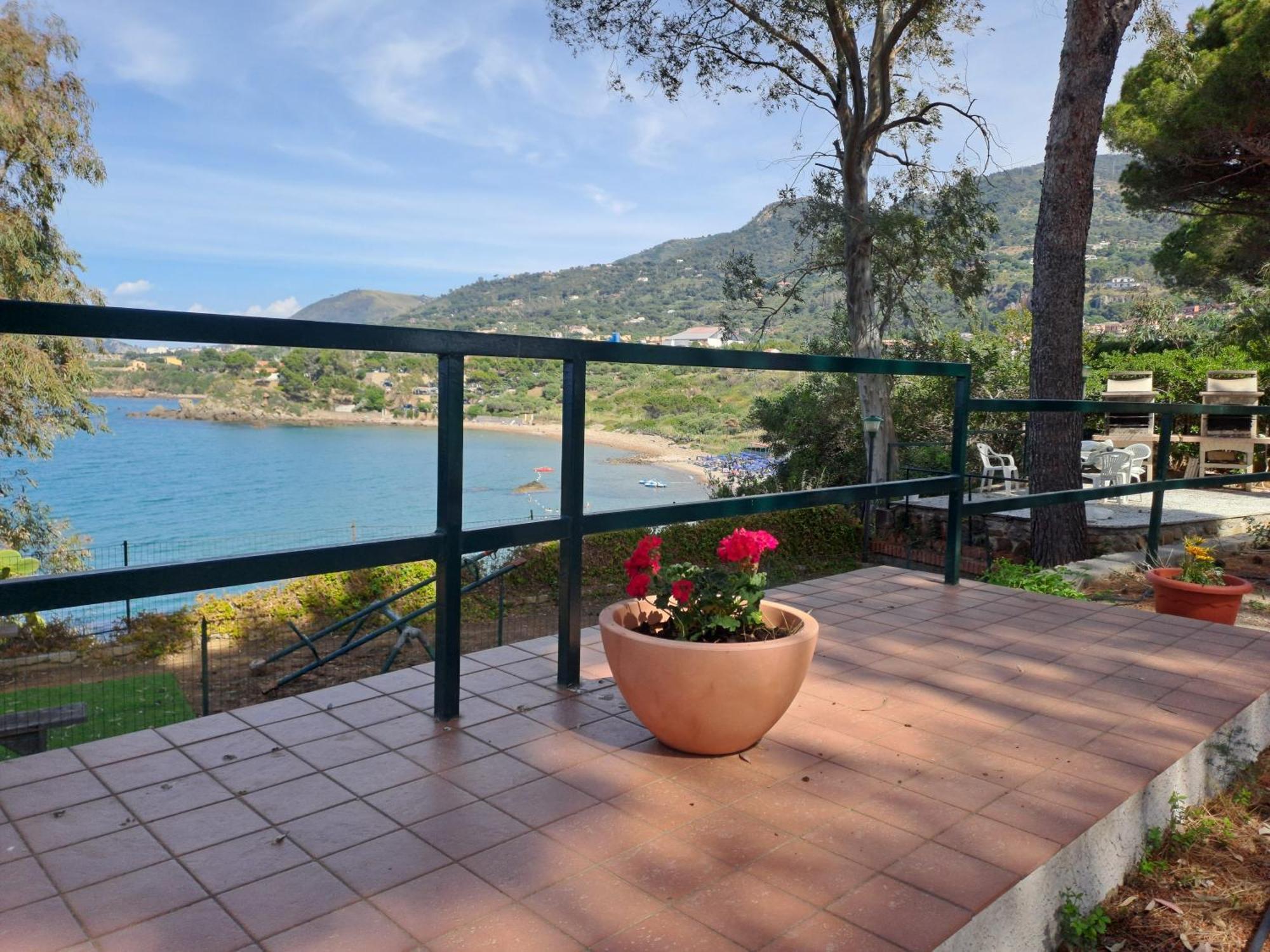 Apartment Sea Bay Cefalu