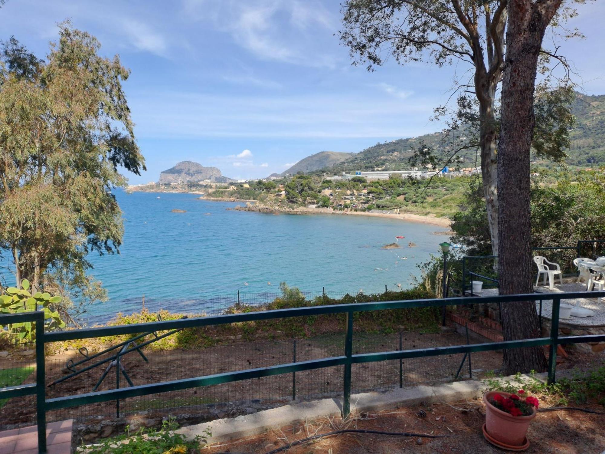 Sea Bay * Cefalu