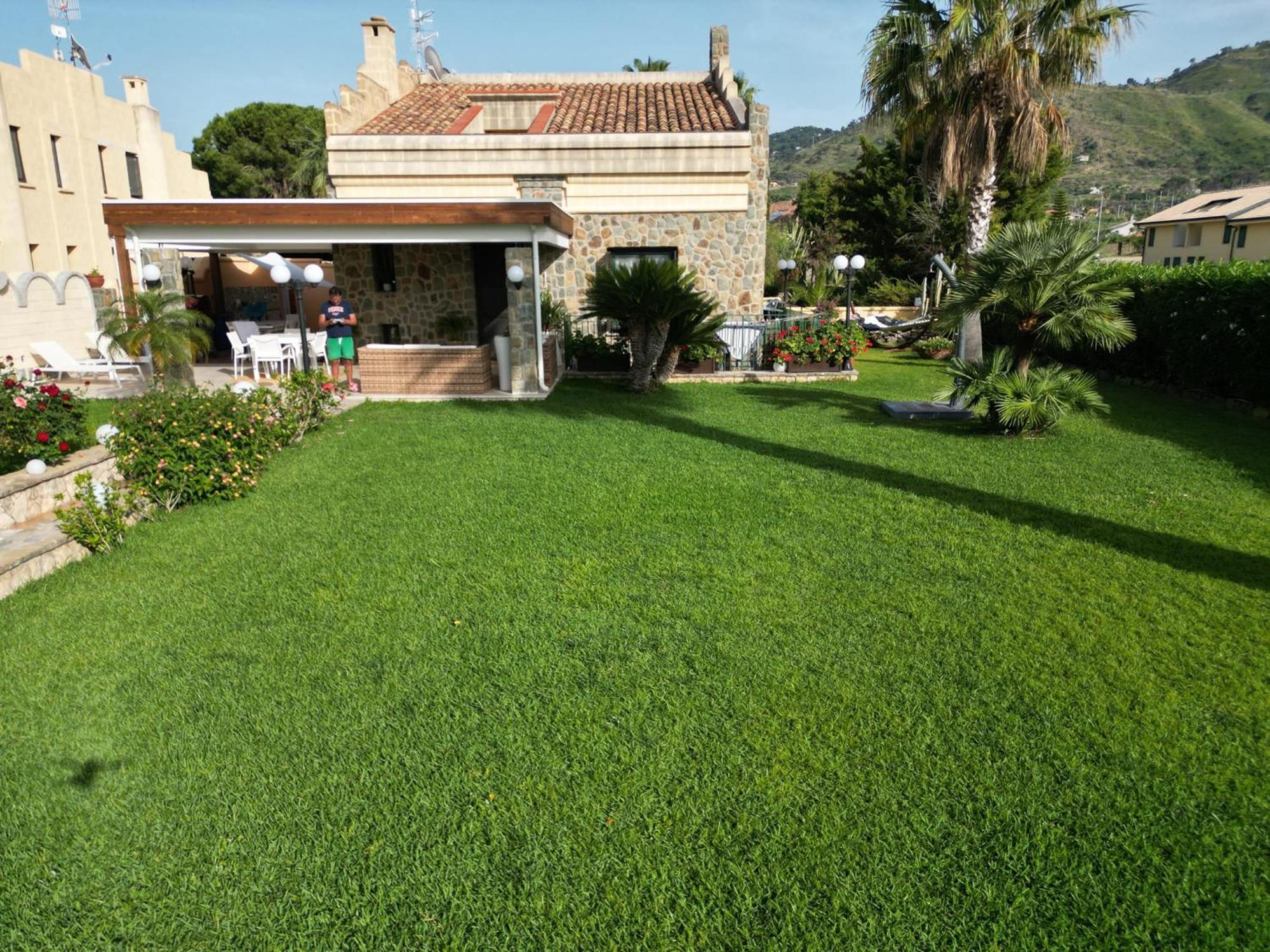 Santina - Cefalu