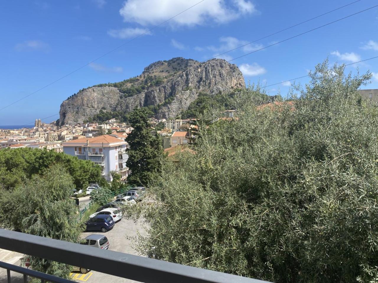 Ma&mi Light 3* Cefalu