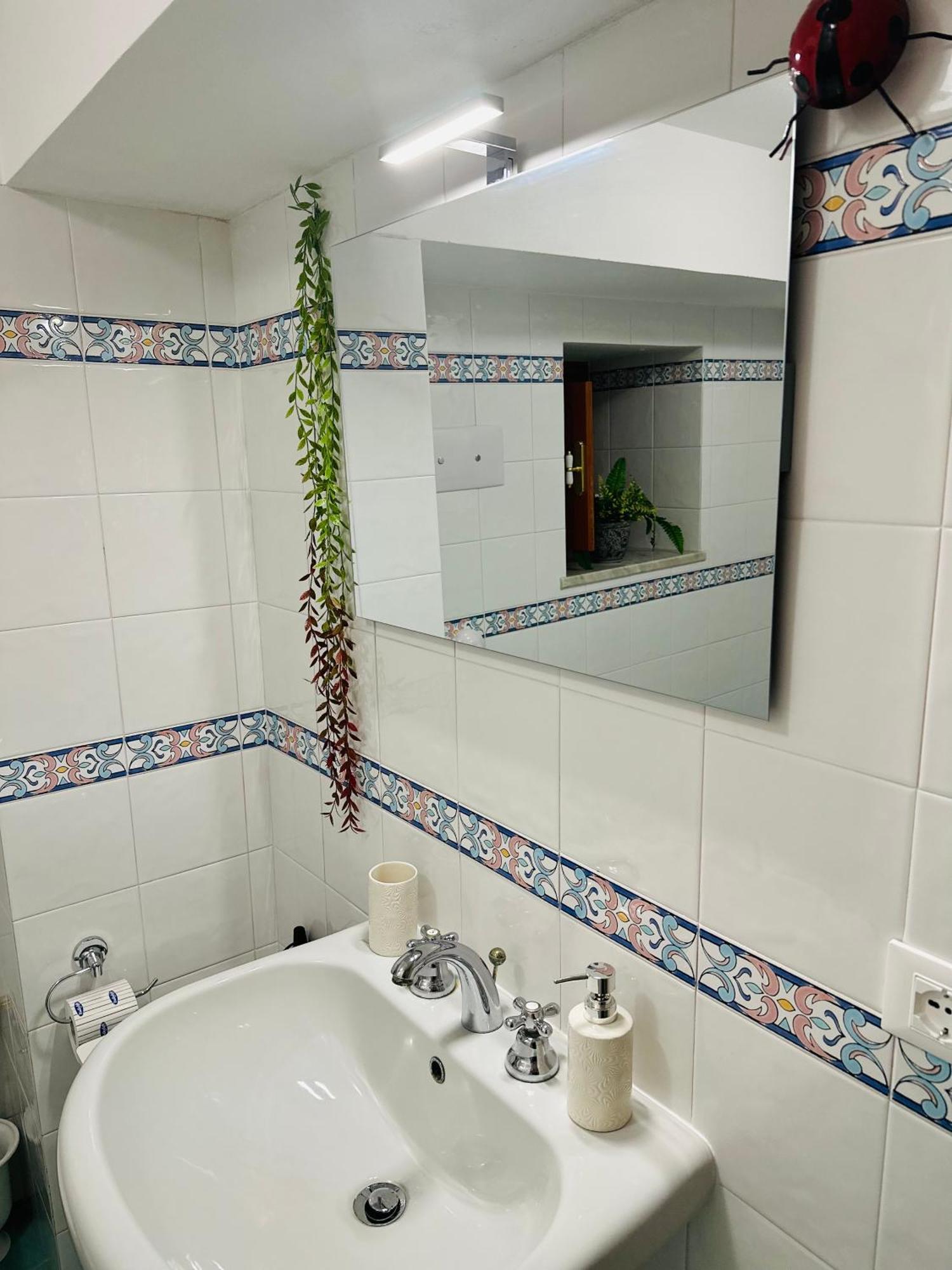 Tiche Guest house *