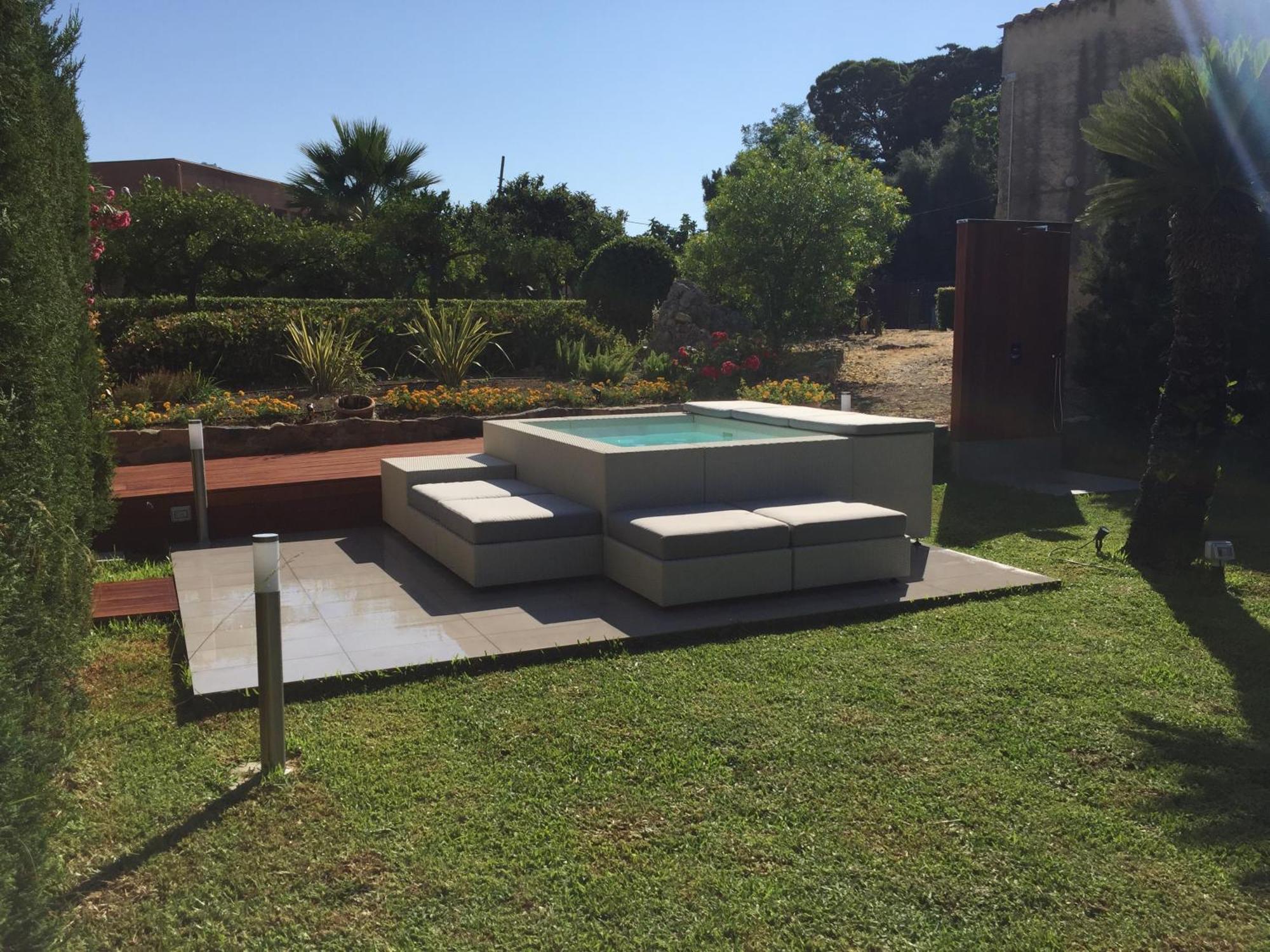 Bouganville Bed & Breakfast
