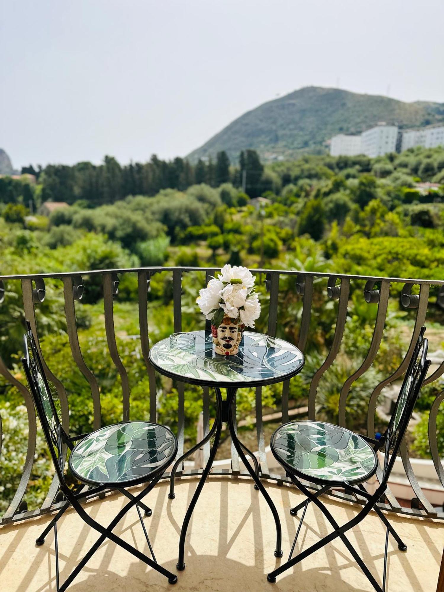 Guest house Tiche *