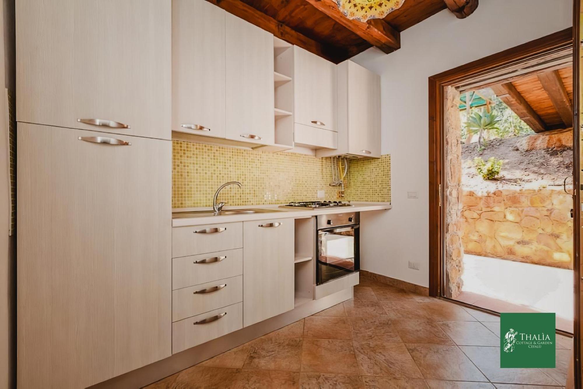 Thalia Apartamento Cefalù