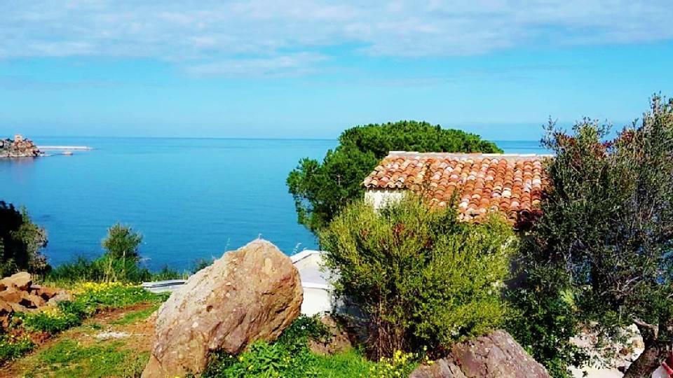 Andrea's Cefalu