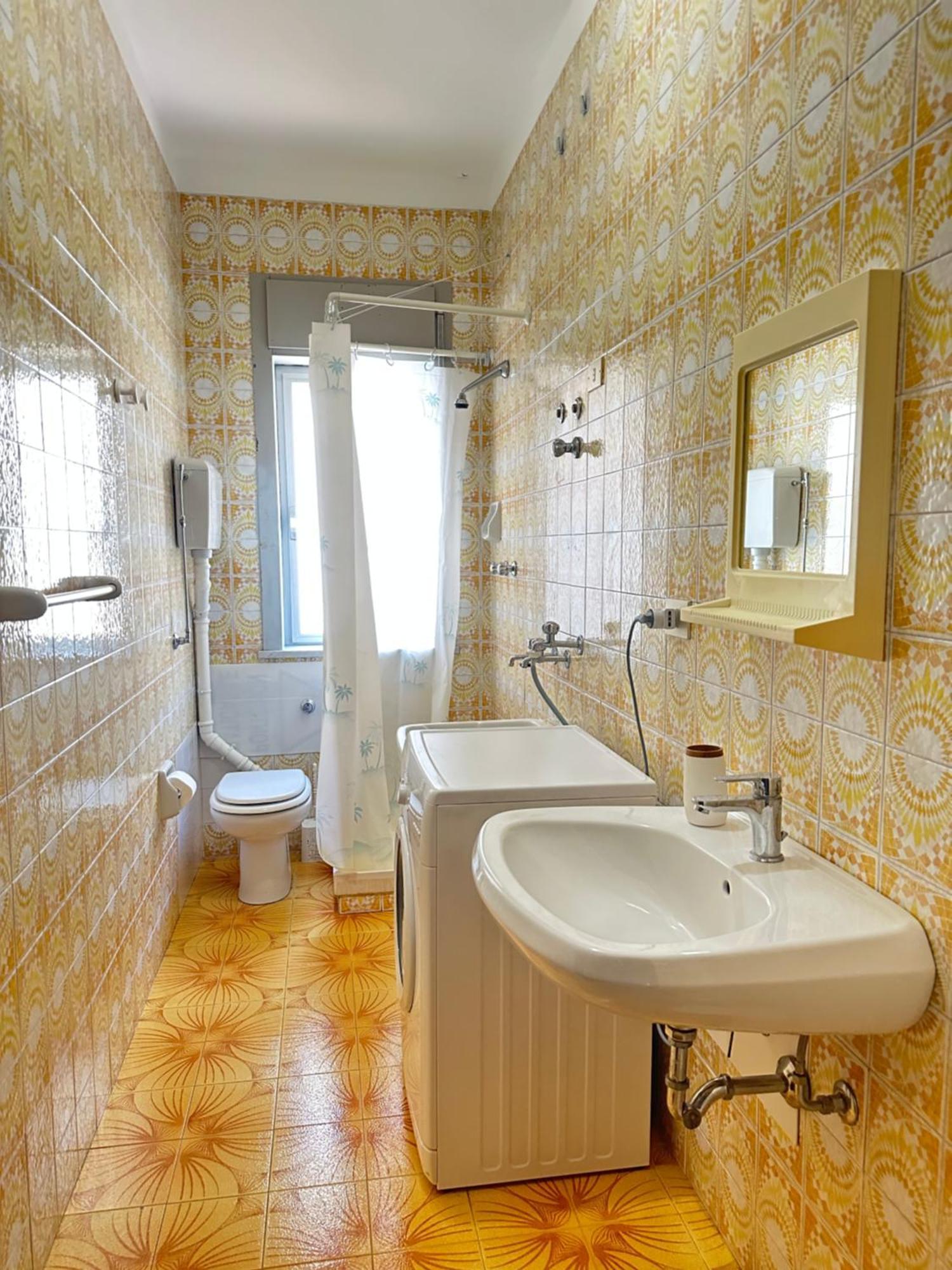 Yellow House Apartment