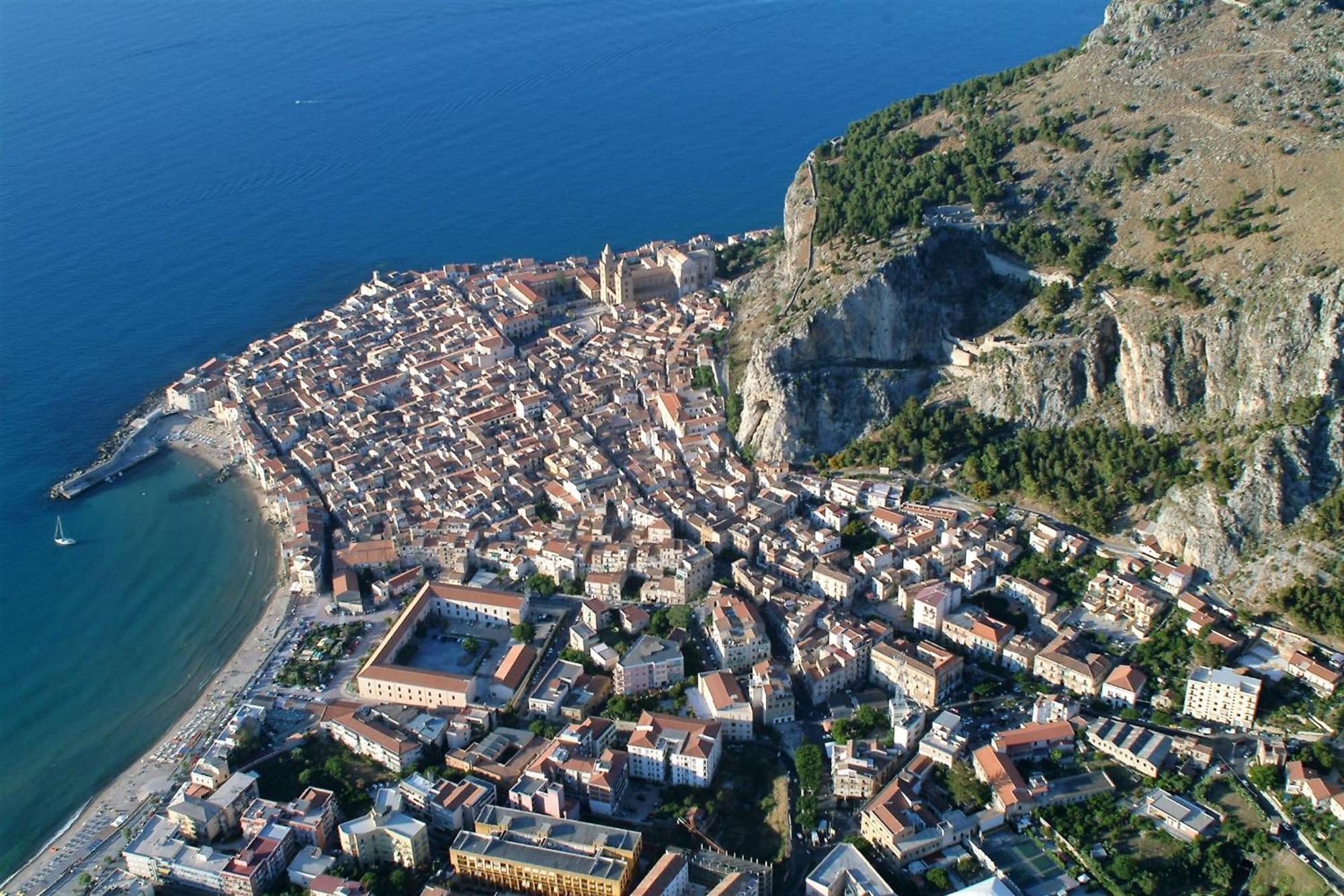 Amuni - Exclusive In Centro A Vista Mare Cefalu