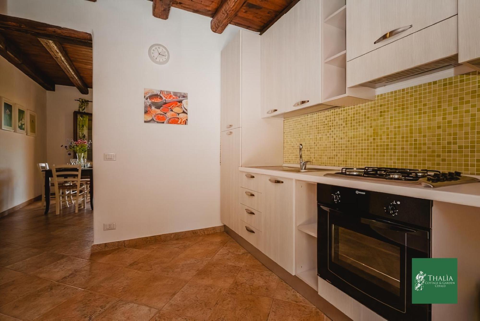 Thalia Apartamento Cefalù