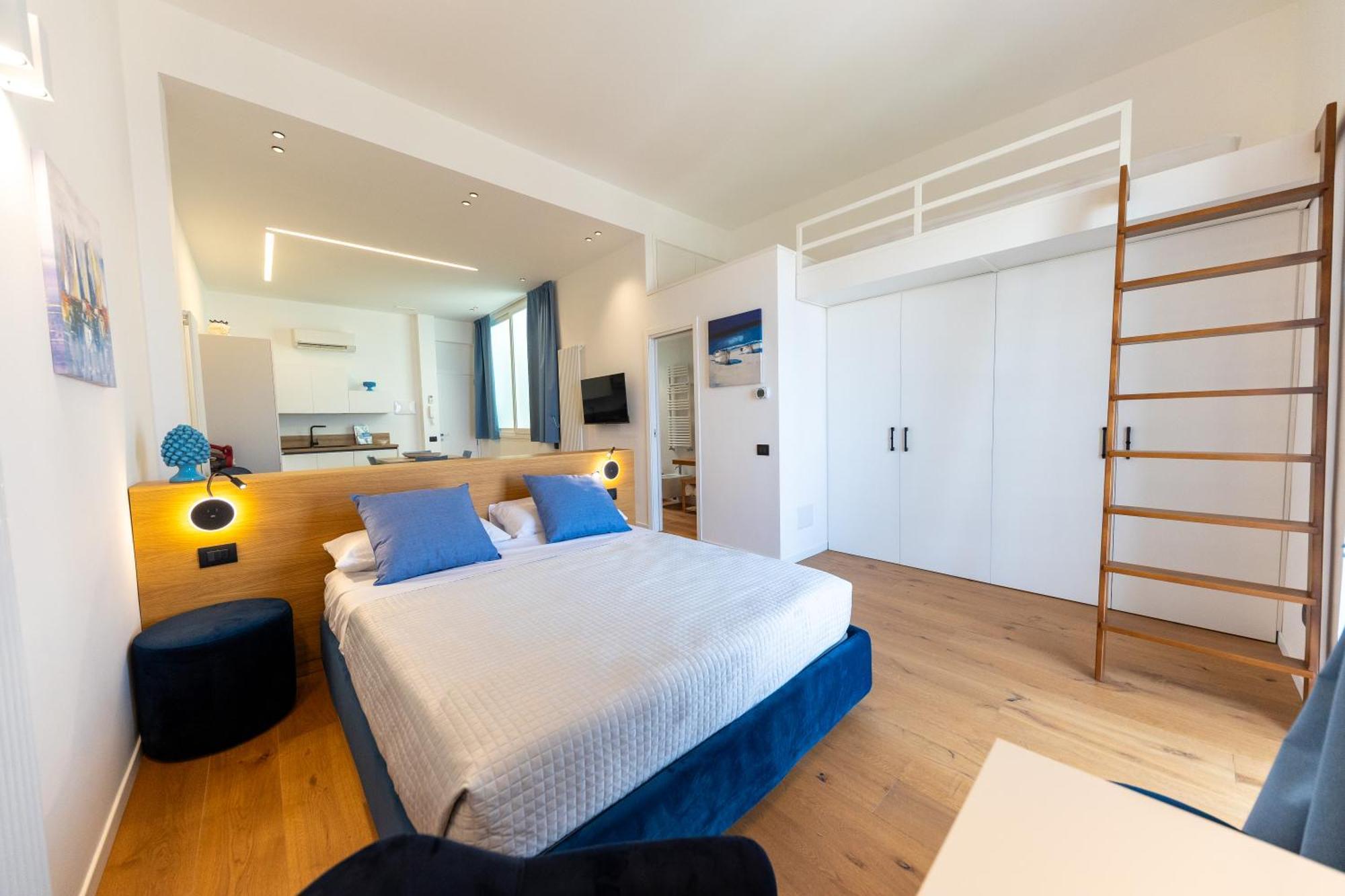 Amuni - Exclusive In Centro A Vista Mare Apartment Cefalu