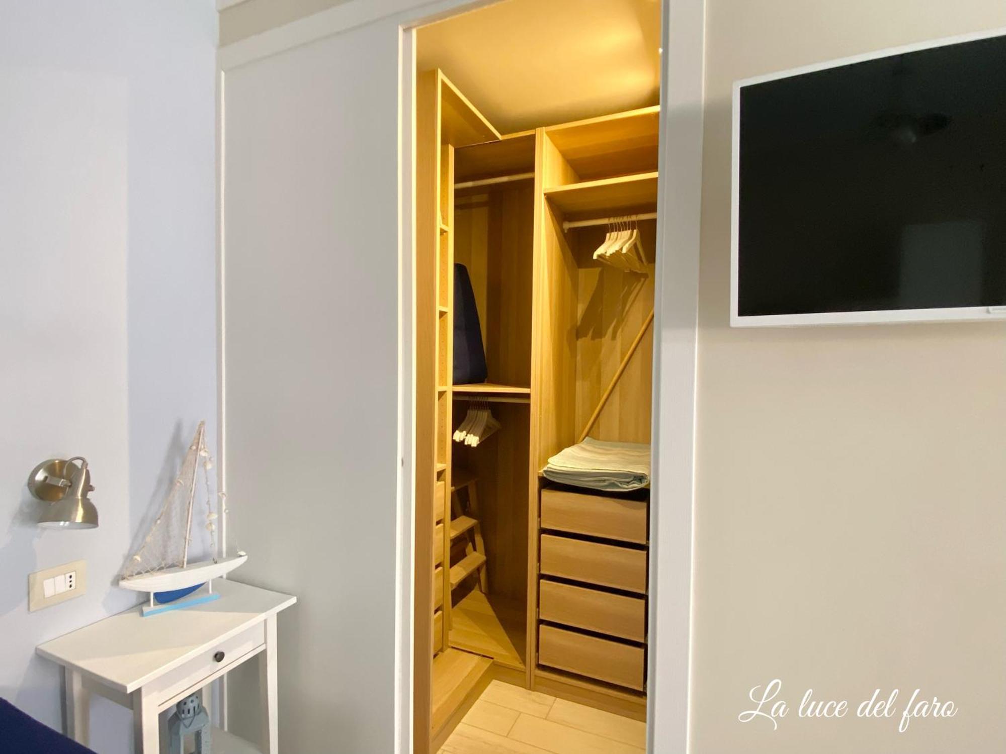 La Luce Del Faro Apartment