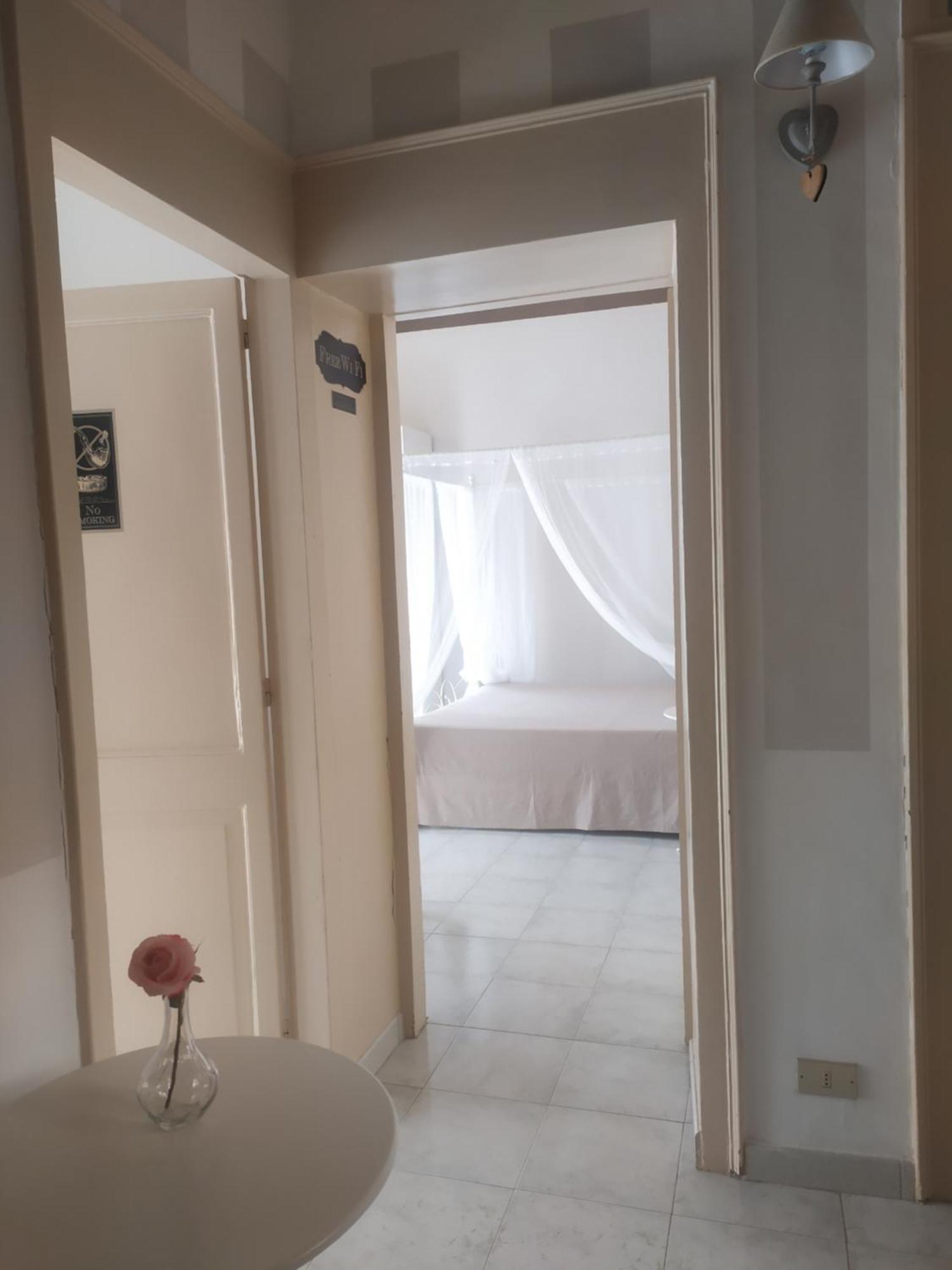Piccolo Borgo Antico Guest house *
