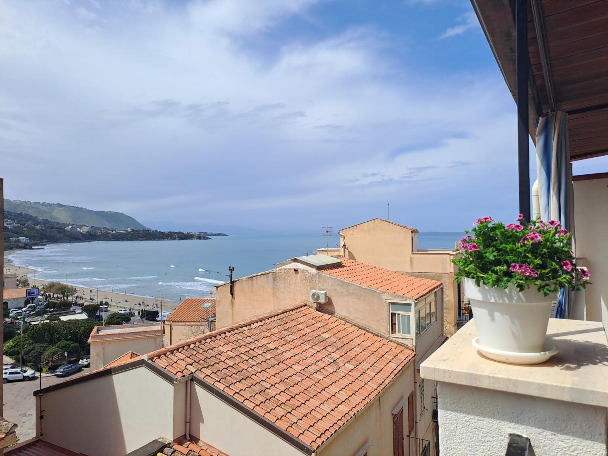 Apartment Sun By Casa In Mente