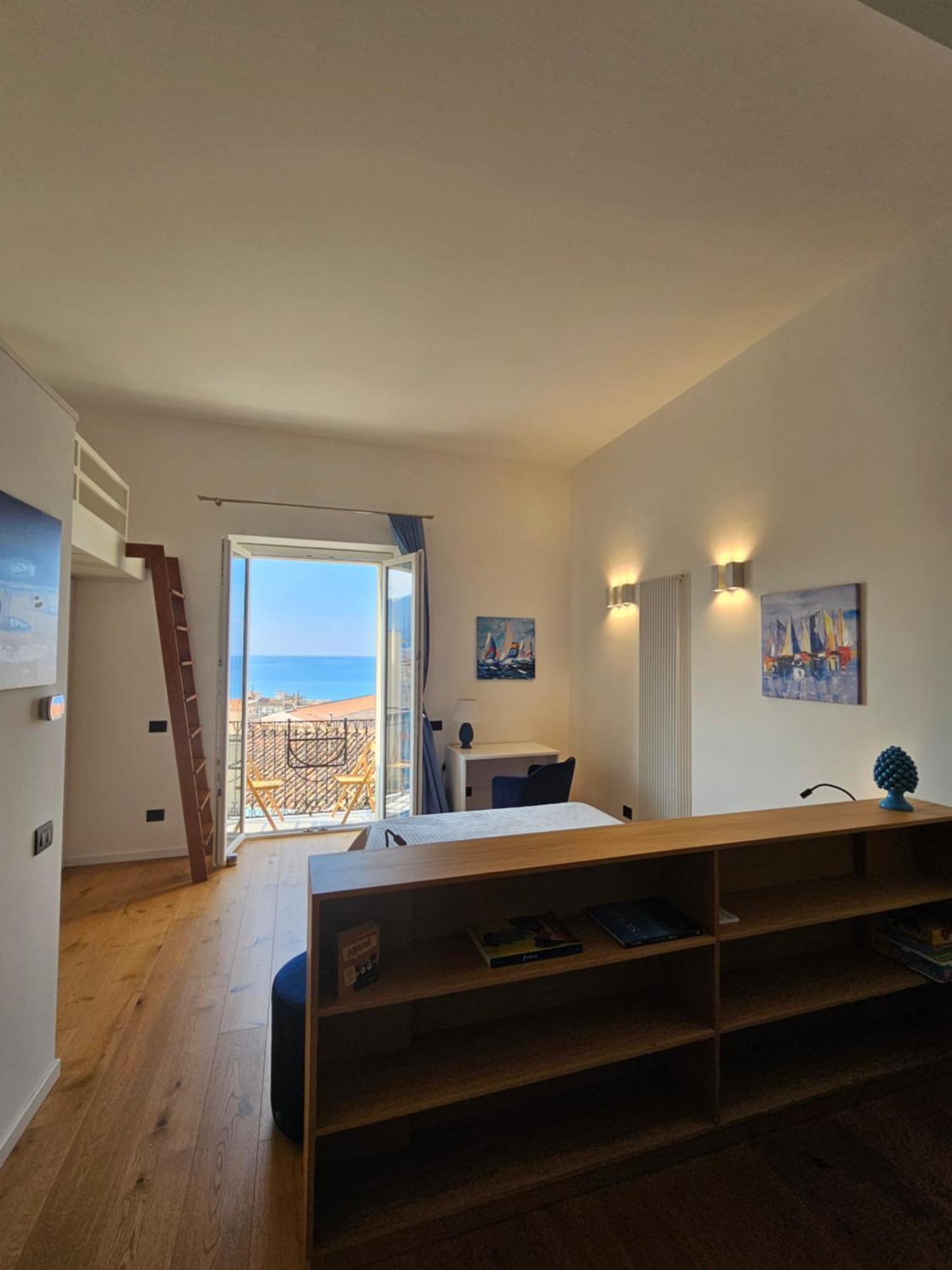Amuni - Exclusive In Centro A Vista Mare Apartment Cefalu