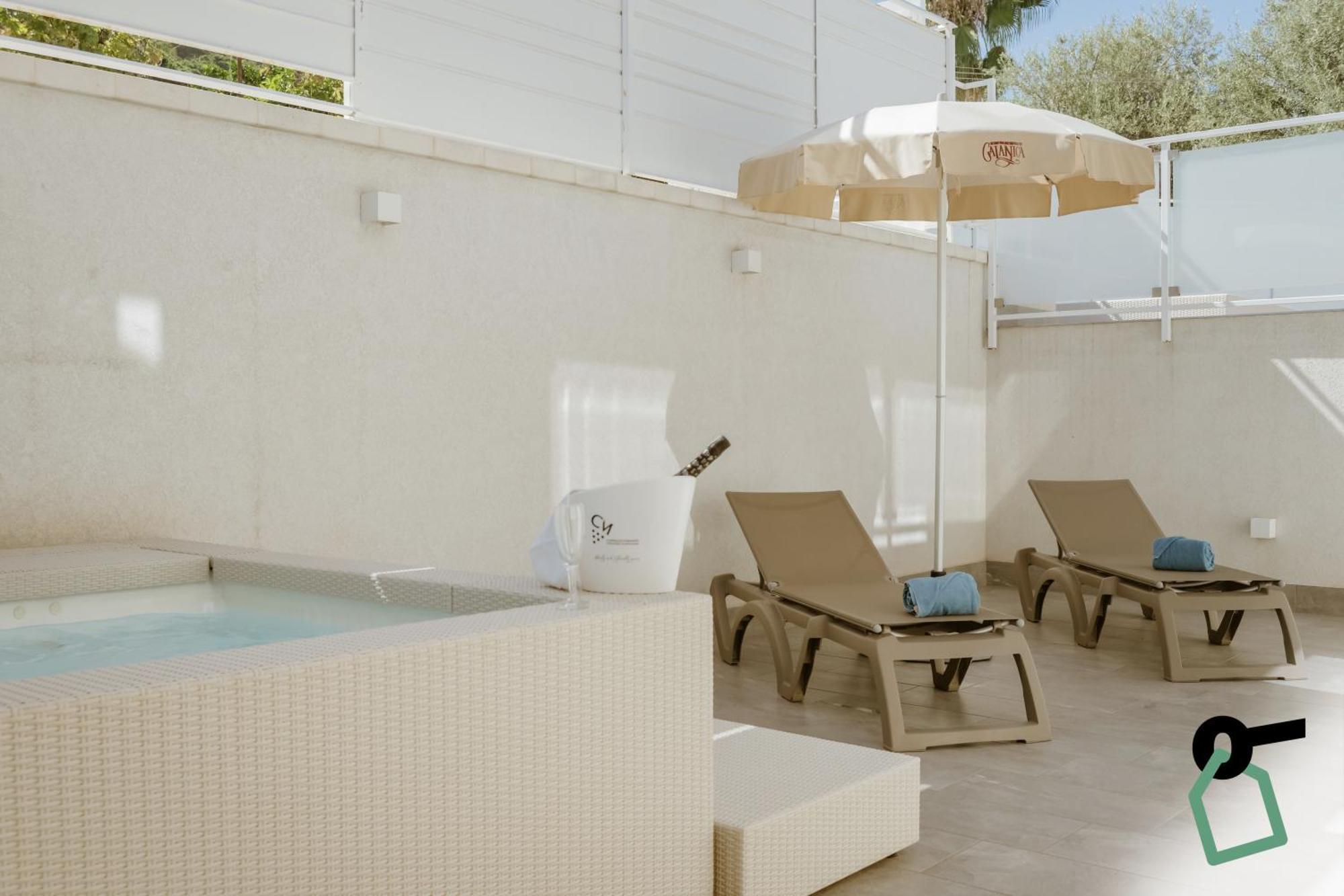 Hotiday Collection - Aparthotel Cefalu