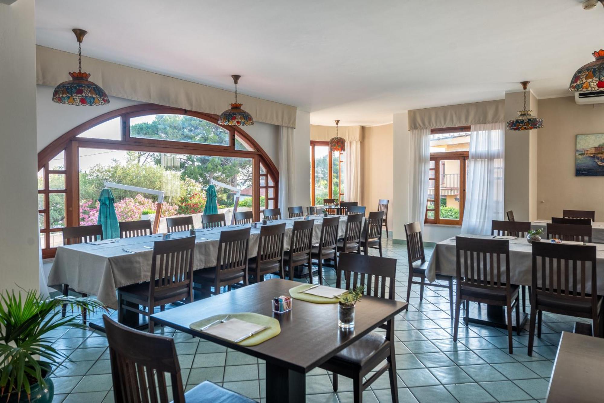 Hotel Hotiday Collection - Mazzaforno Cefalu