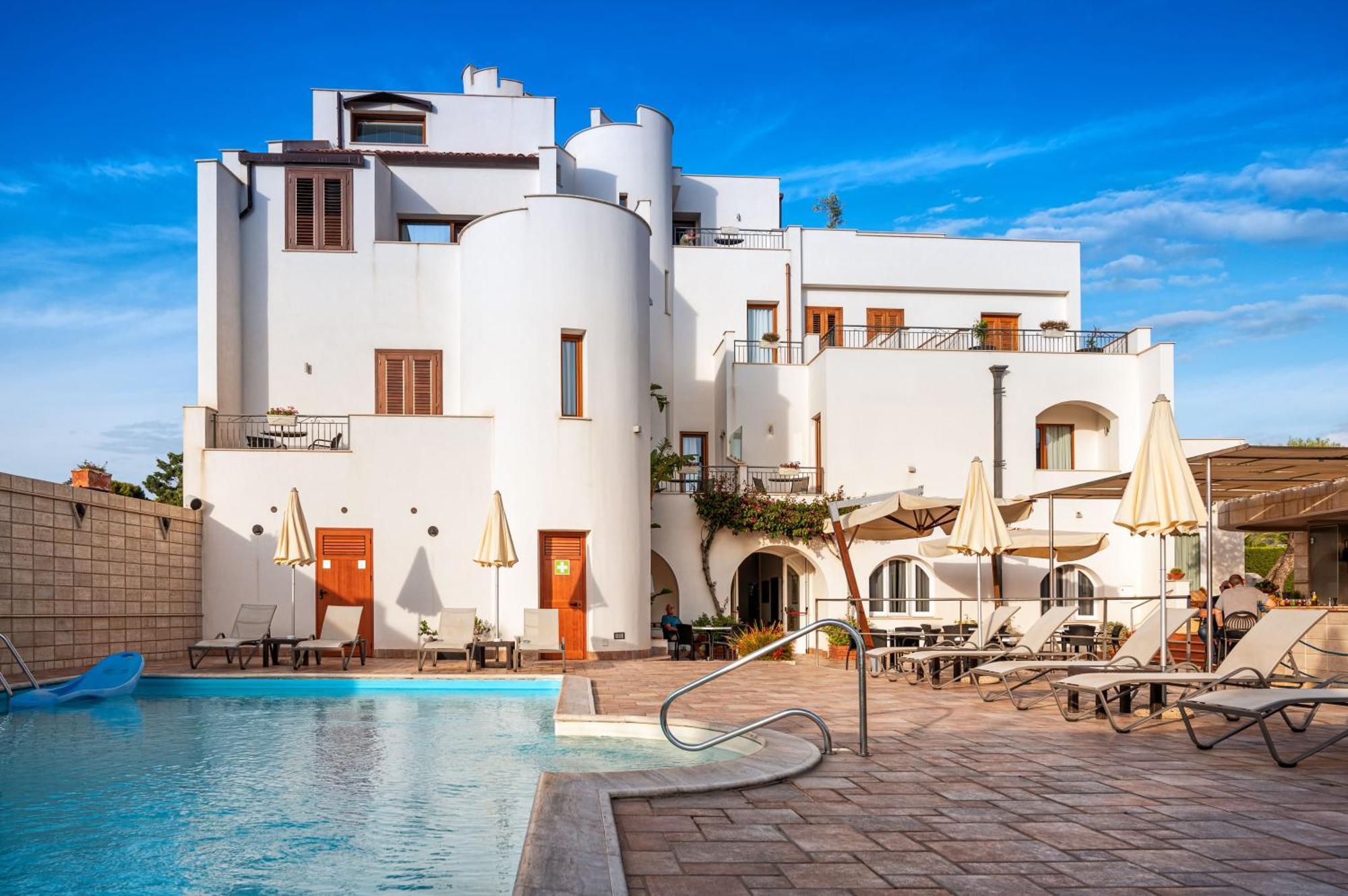 Hotiday Collection - Mazzaforno Hotel 4*