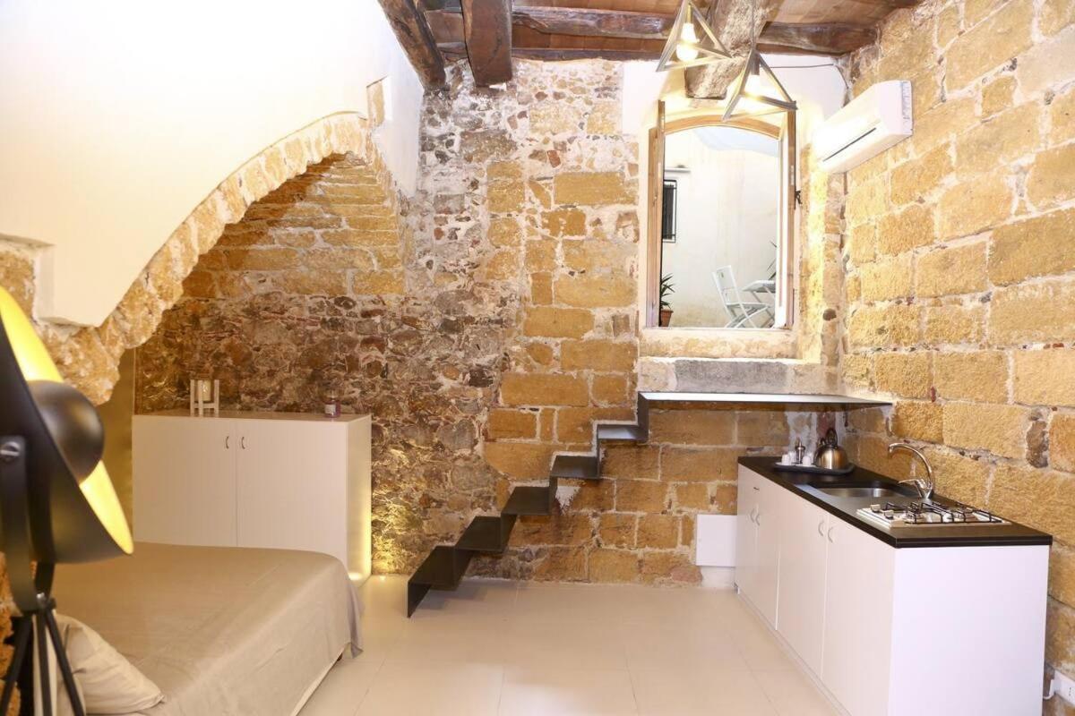 Loft Porto Salvo Apartment *