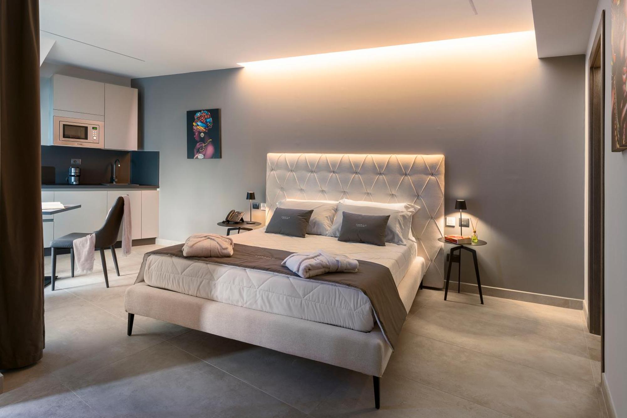 Hotel Emerald 4*
