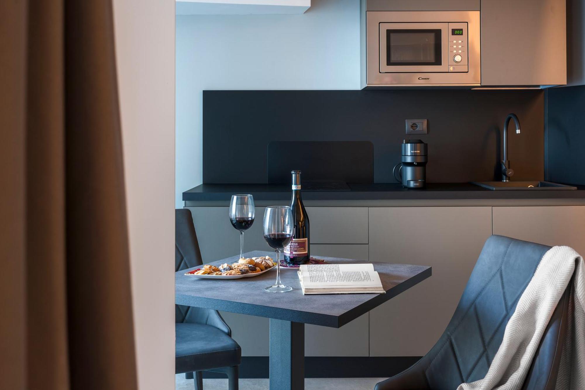 Hotel Emerald 4*