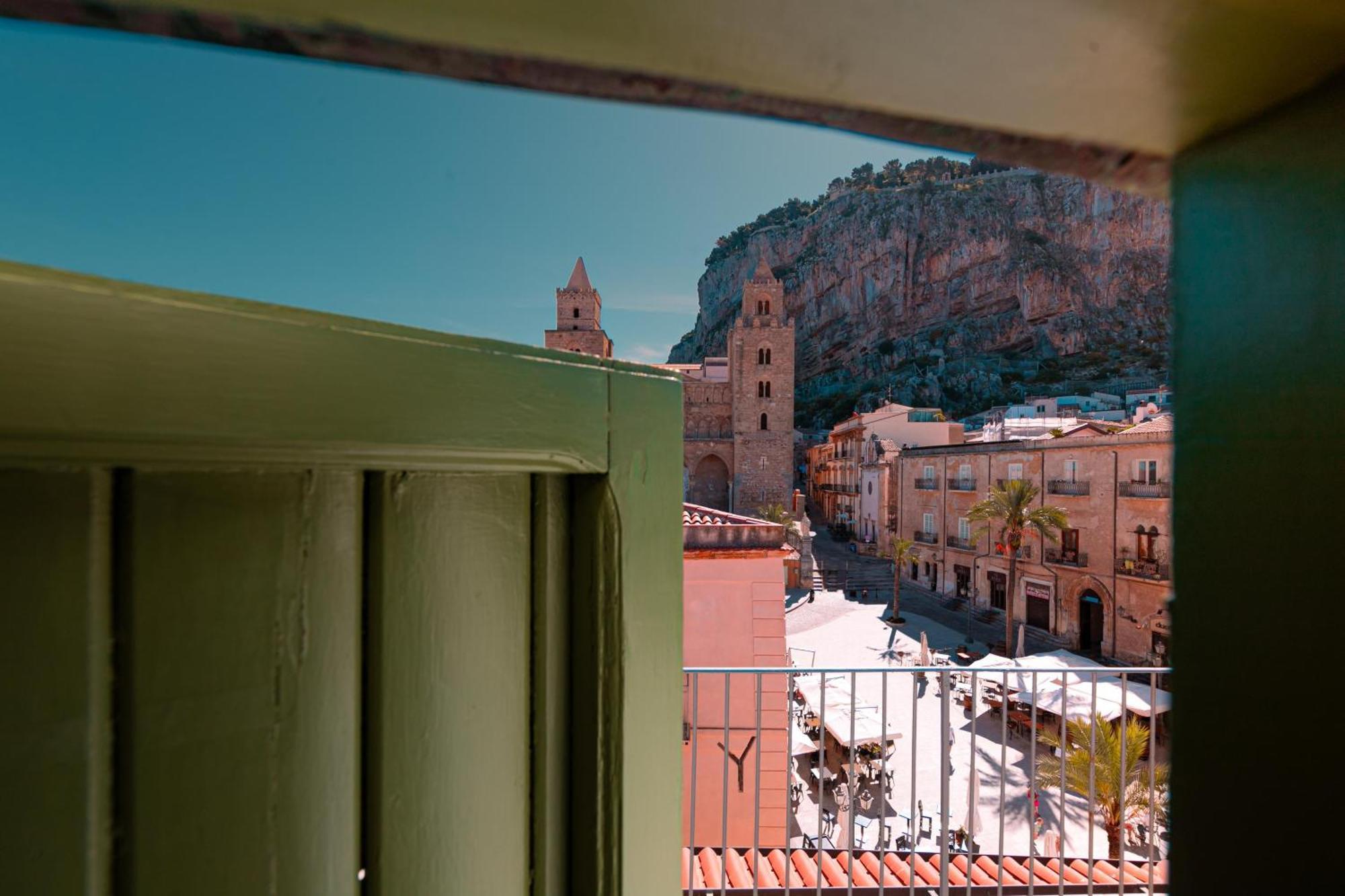 Palazzo Villelmi Bed & Breakfast