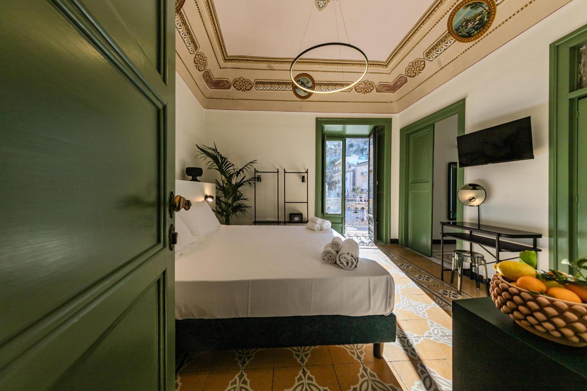 Bed & Breakfast Palazzo Villelmi Cefalu