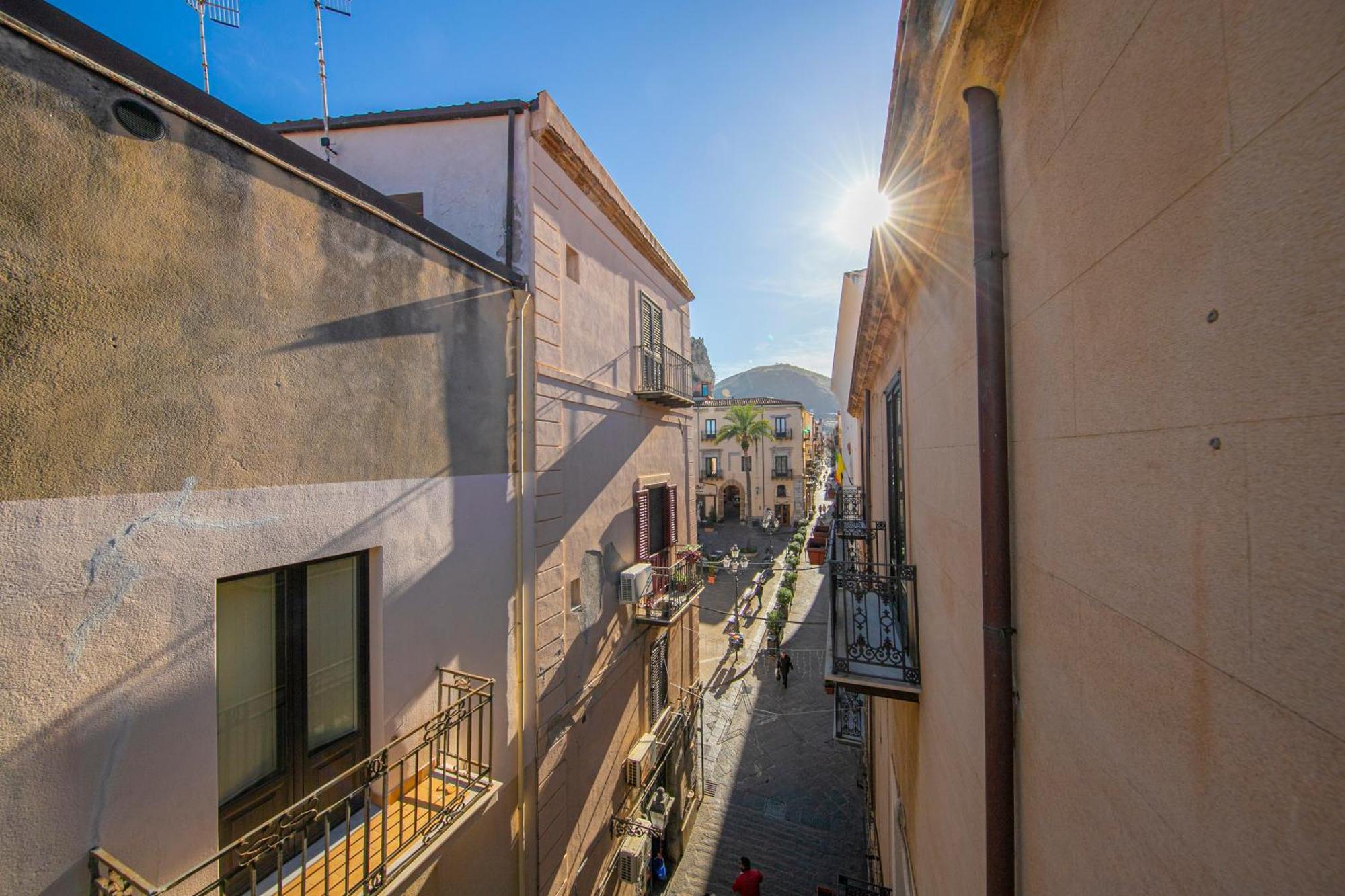 Acomodação com café da manhã  Palazzo Villelmi Cefalù