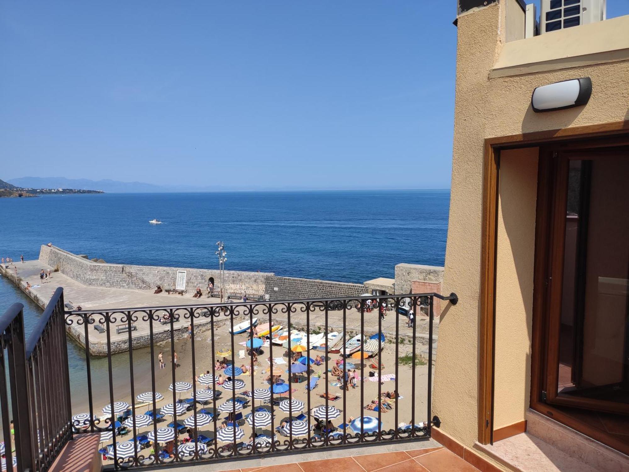 Tramonto Marina Apartment *