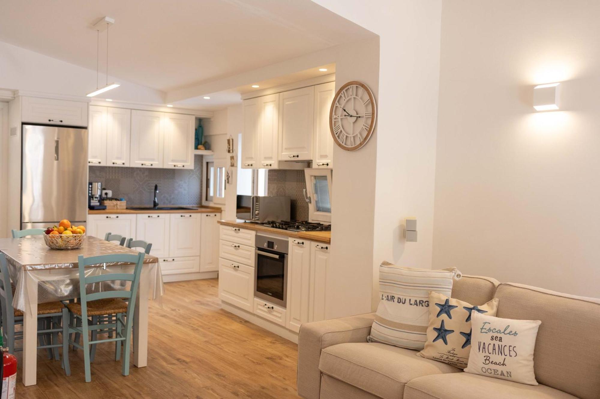 Apartment Luxury House