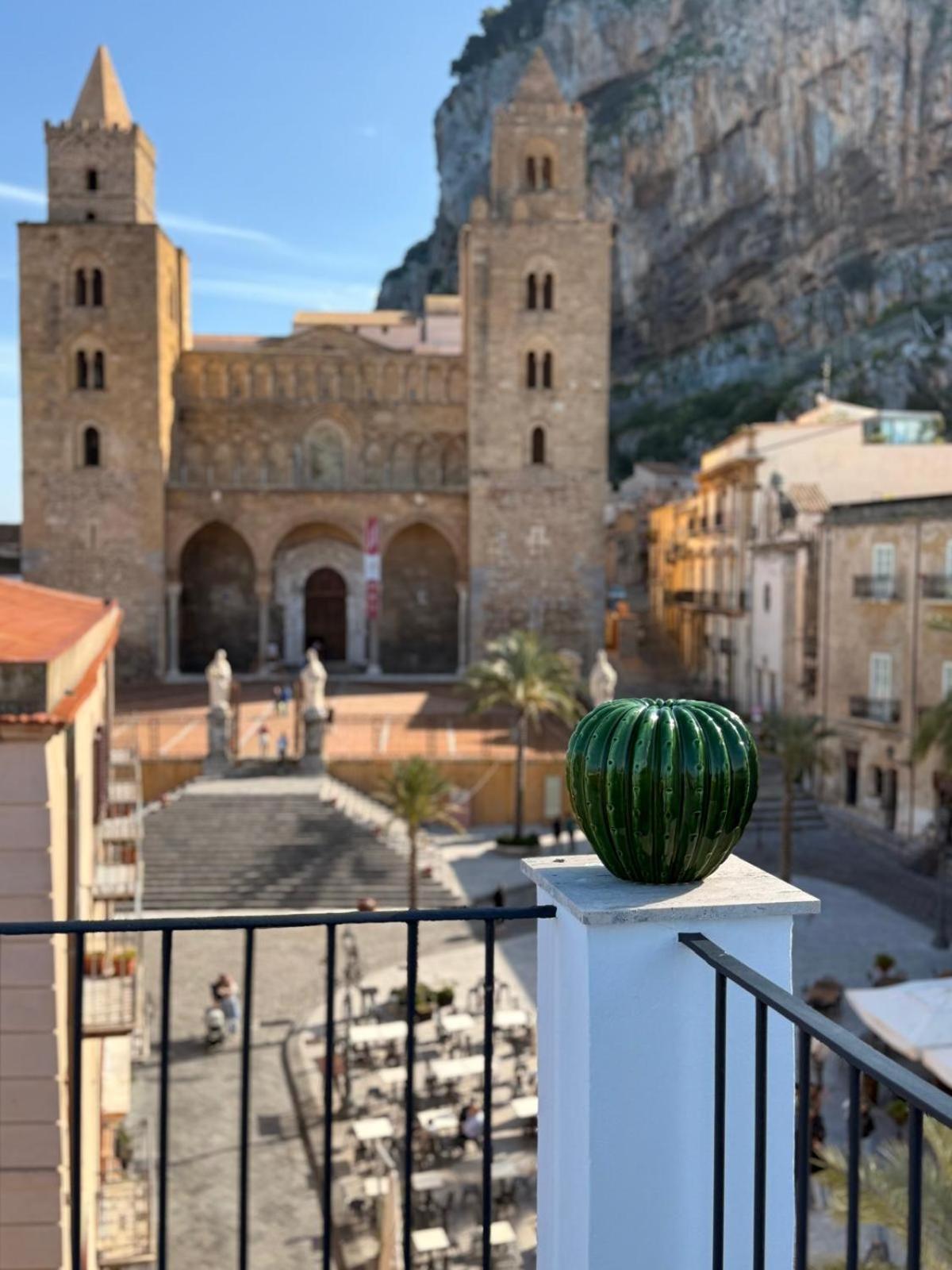 Palazzo Villelmi Bed & Breakfast