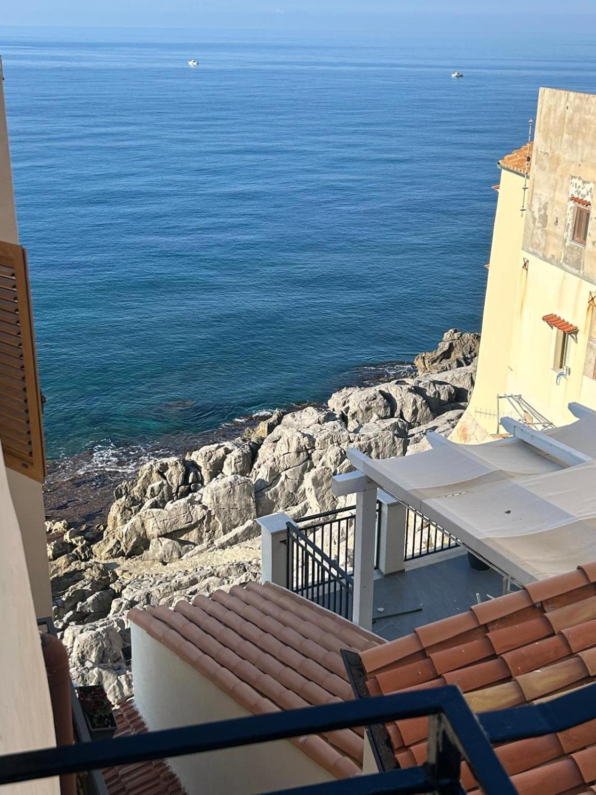 Apartment Luxury House