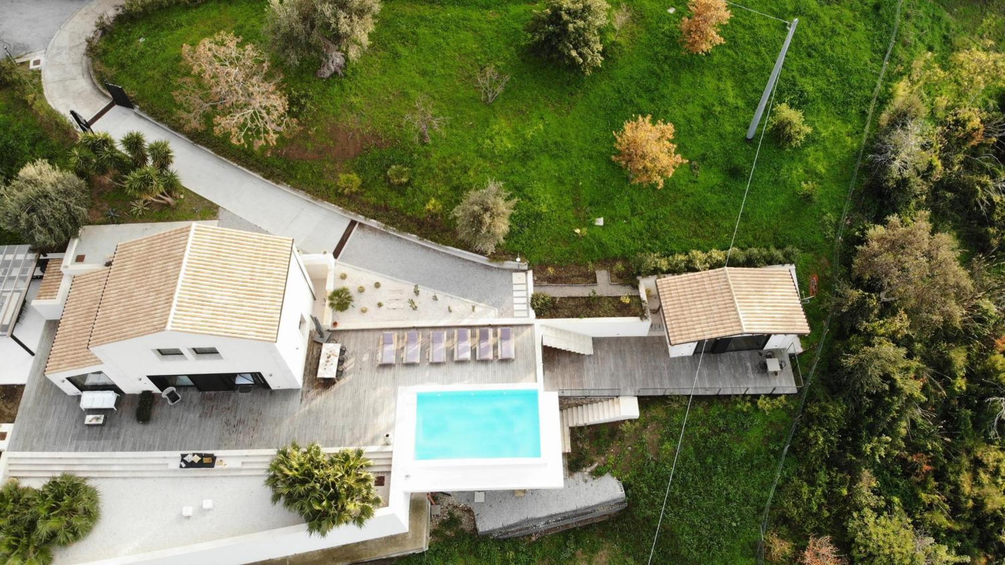 Villa Luna 8 By Massimo *