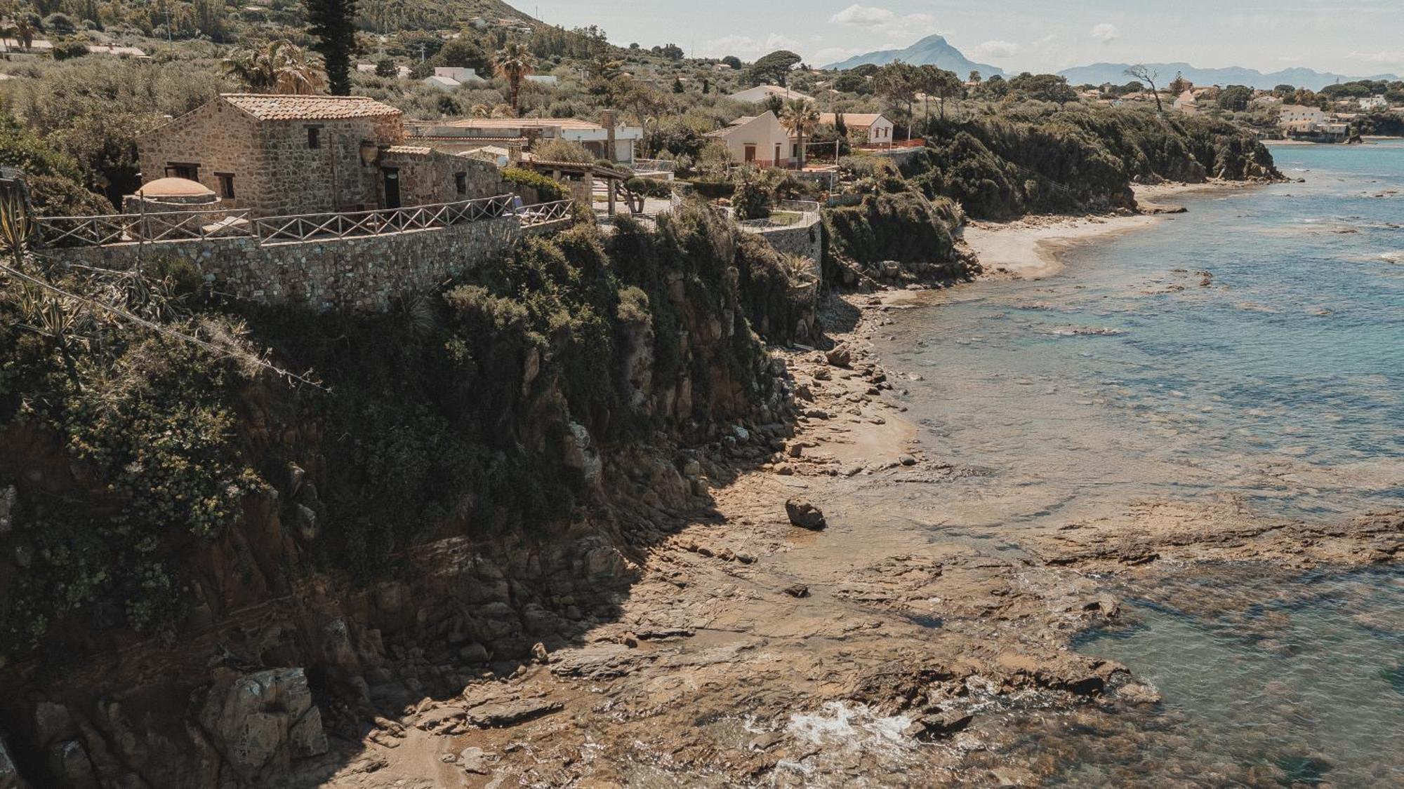 Cala La Giara * Cefalù