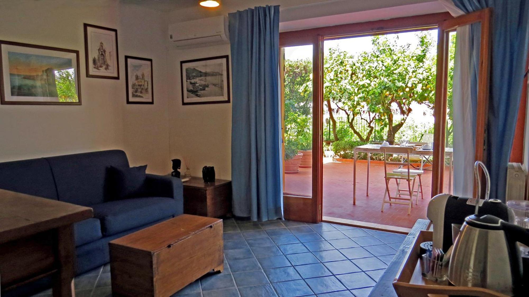 Lumachella 3* Cefalu
