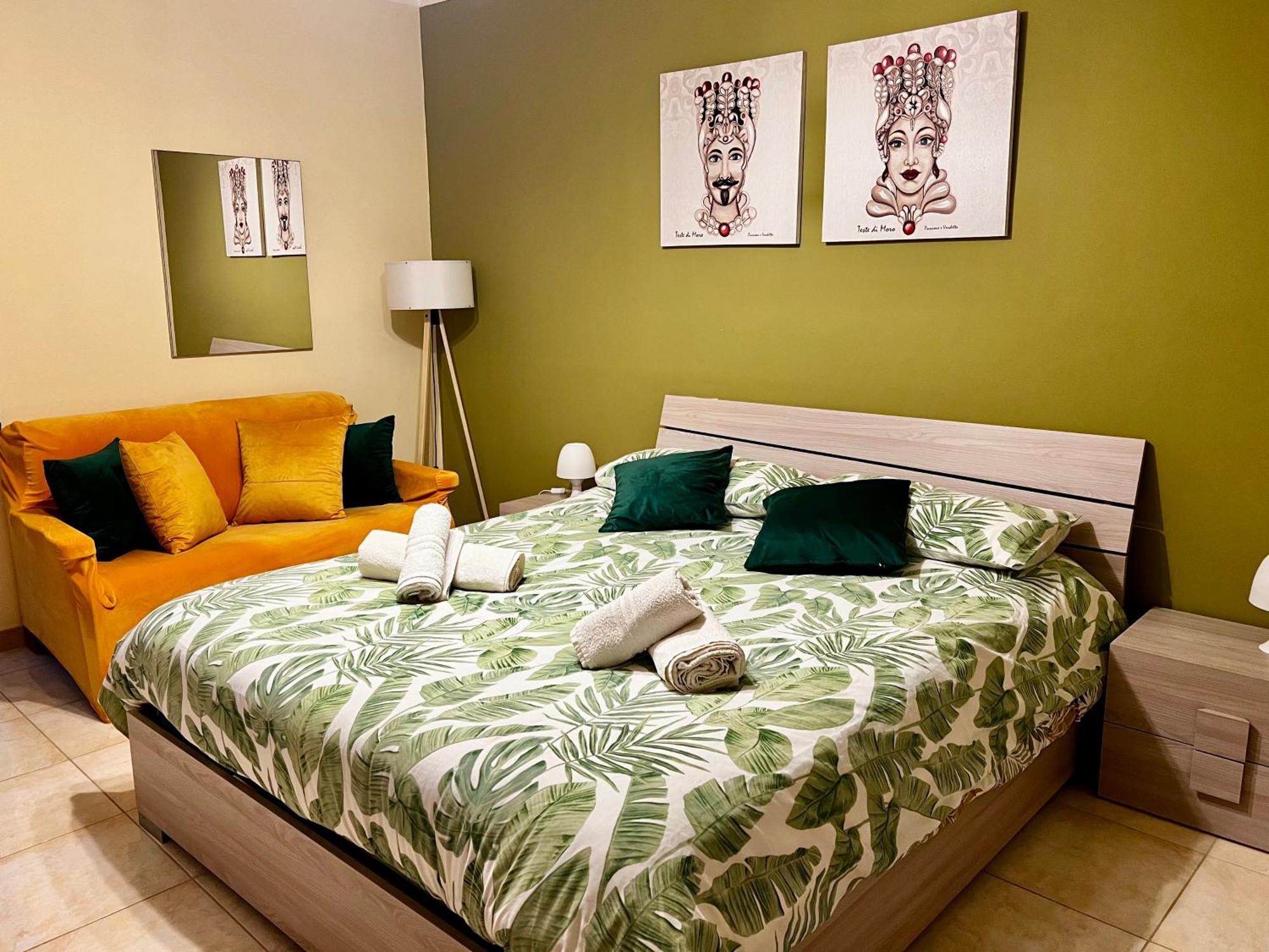 Mandralisca Apartments *