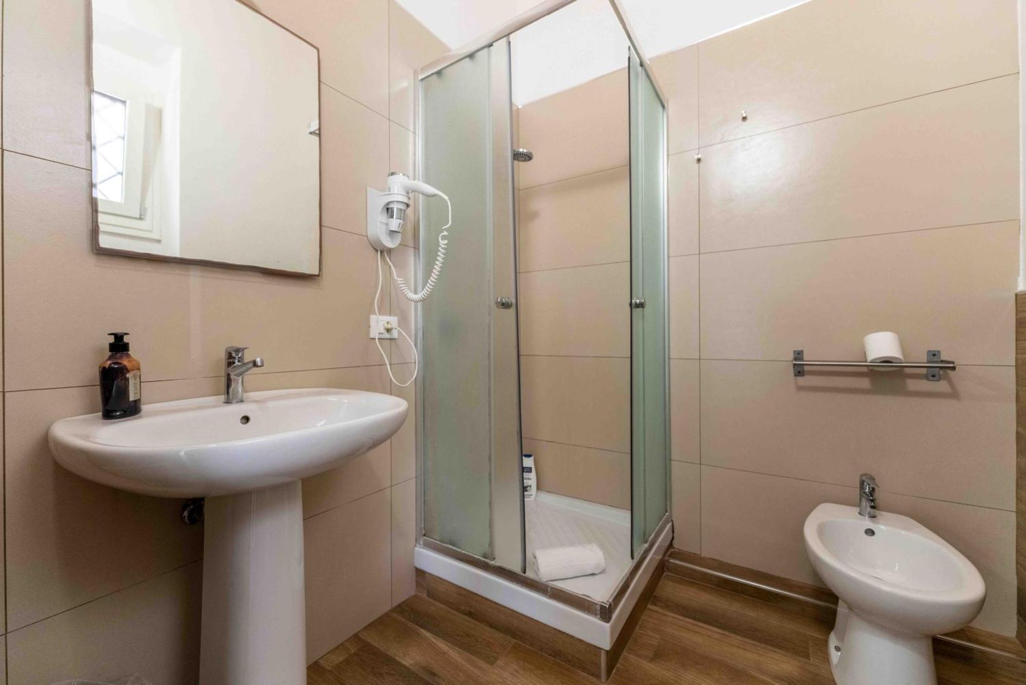 Guest house Center