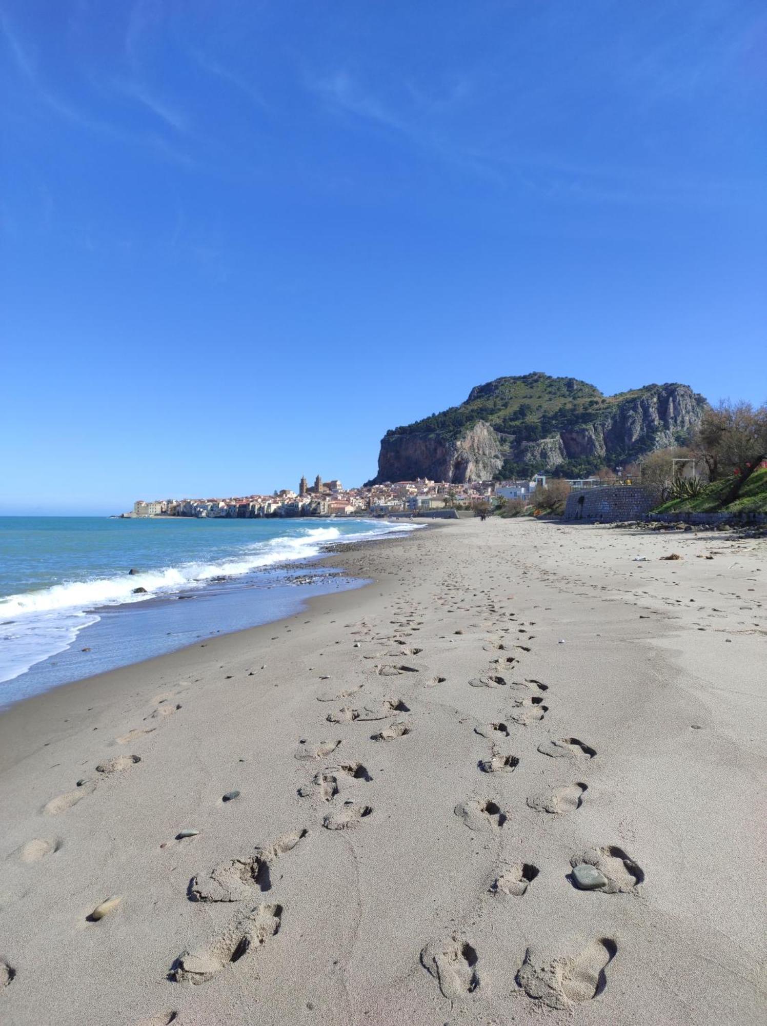 Sarahouse Relax A Due Passi Dal Mare Apartment