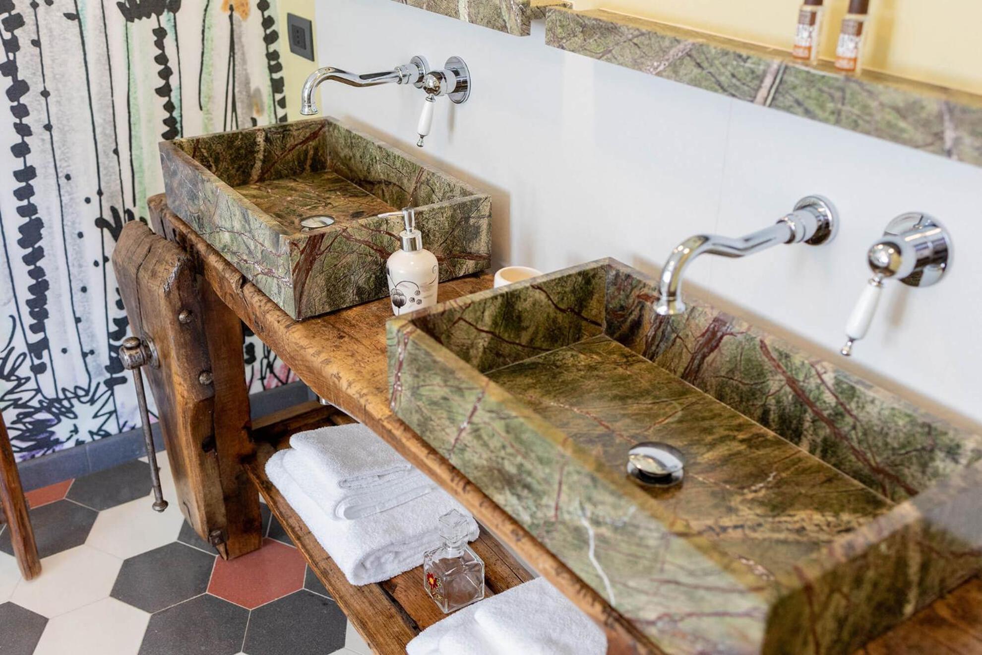 Bed & Breakfast Al 33 Giri Cefalu