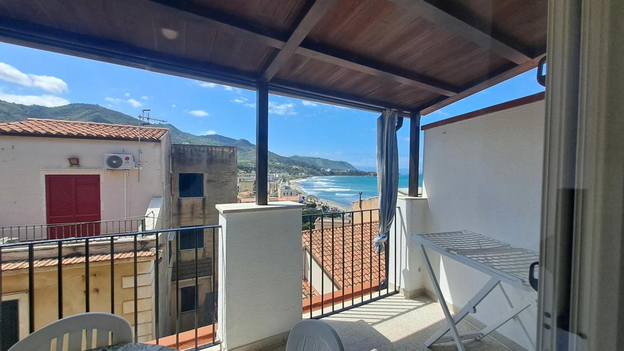 Sun By Casa In Mente