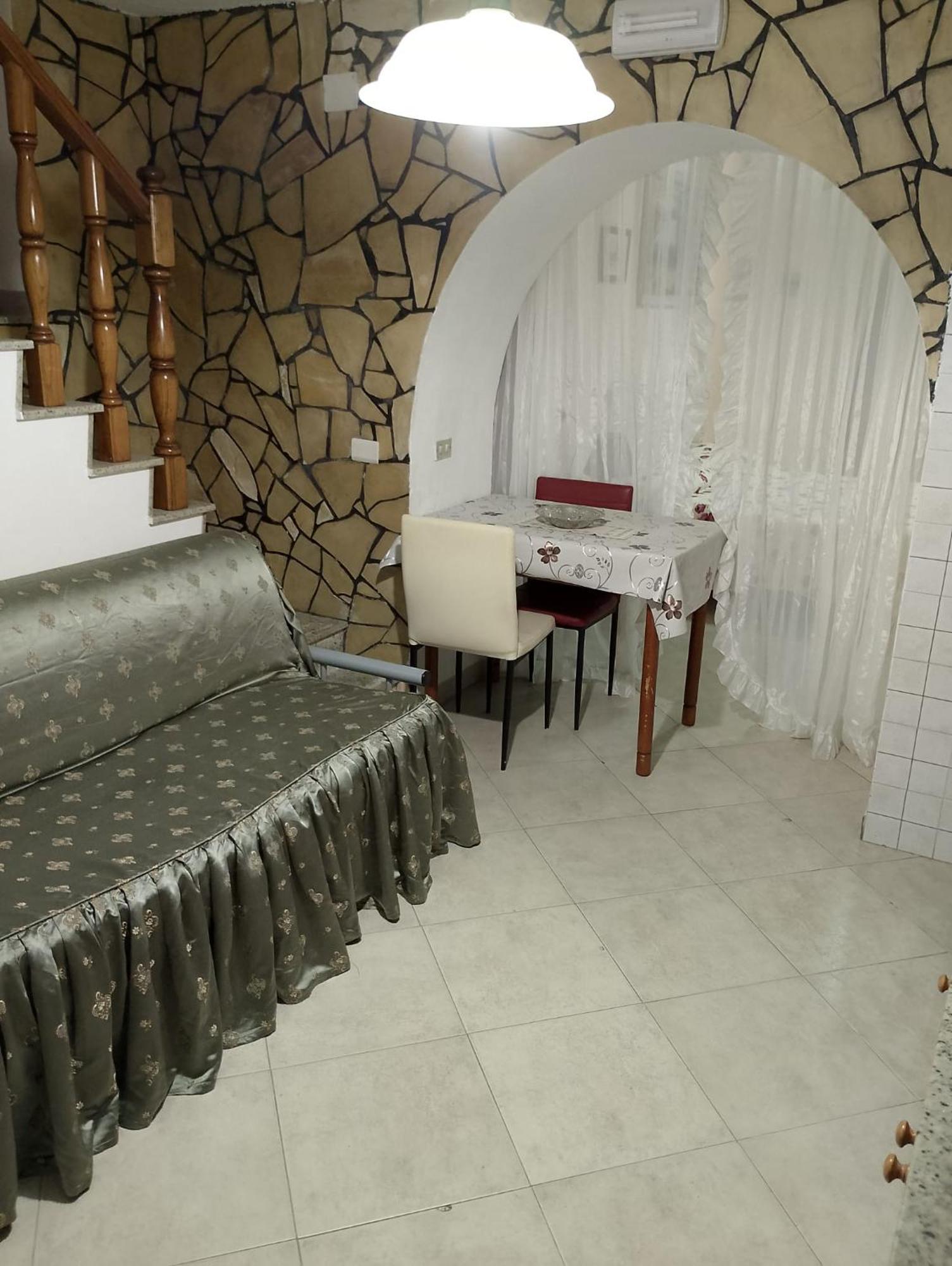 Stromae Apartment