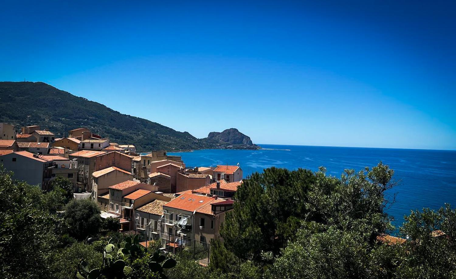 Attico * Cefalu