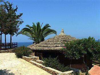 Calanica Resort 4*
