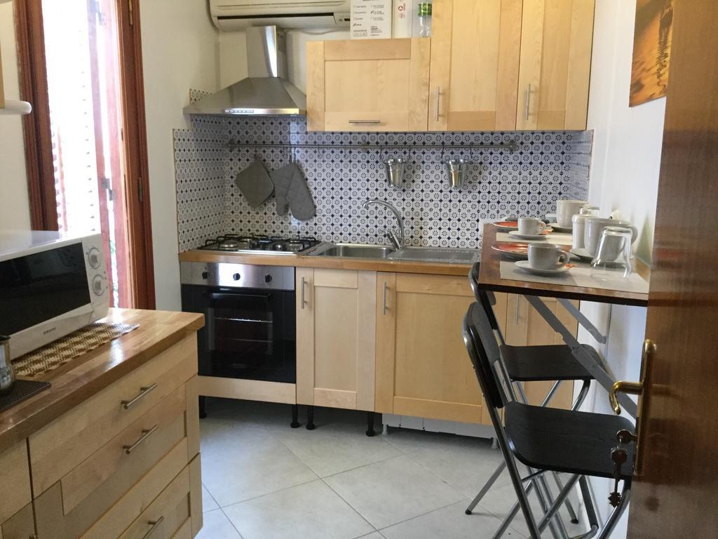 Acomodação com café da manhã  Del Corso Cefalù