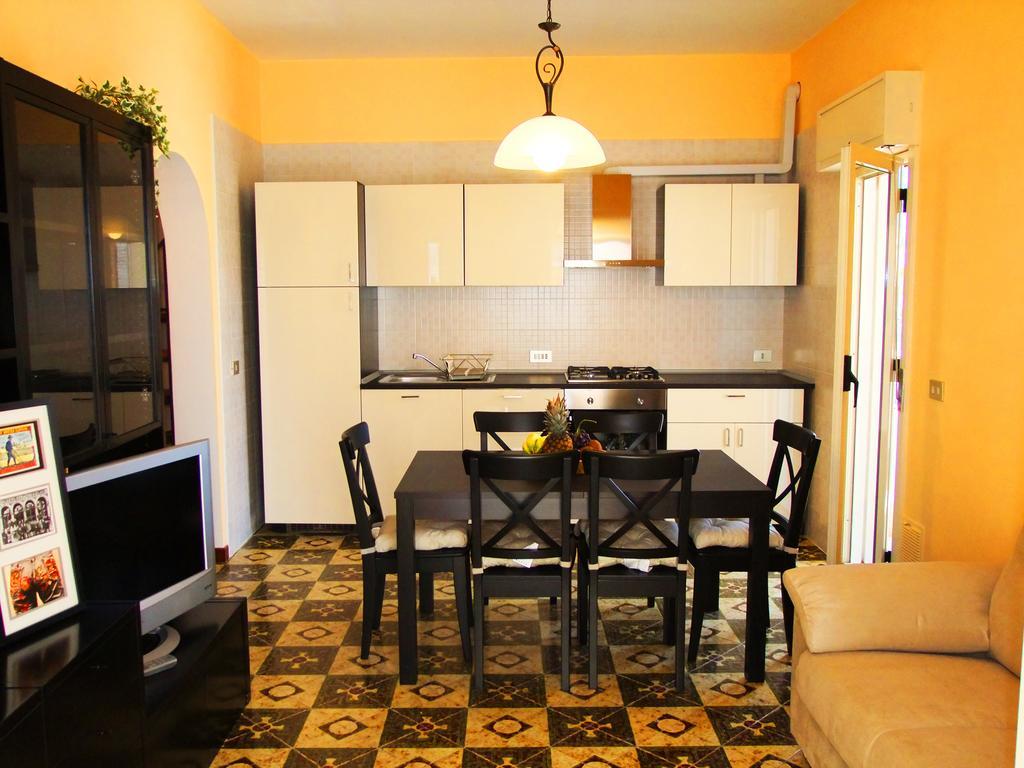 Casa Barranco *