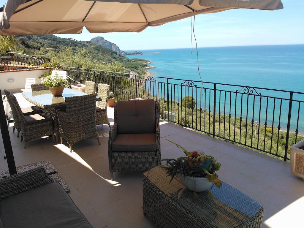 Plaia Degli Uccelli * Cefalu