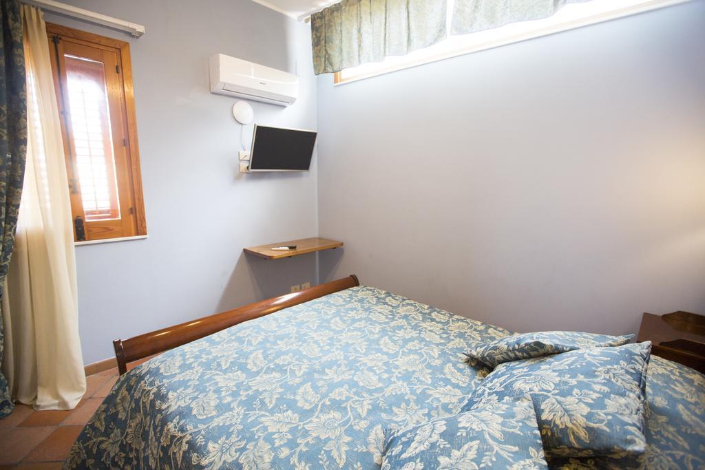 Guest house Palazzo Raho 2*