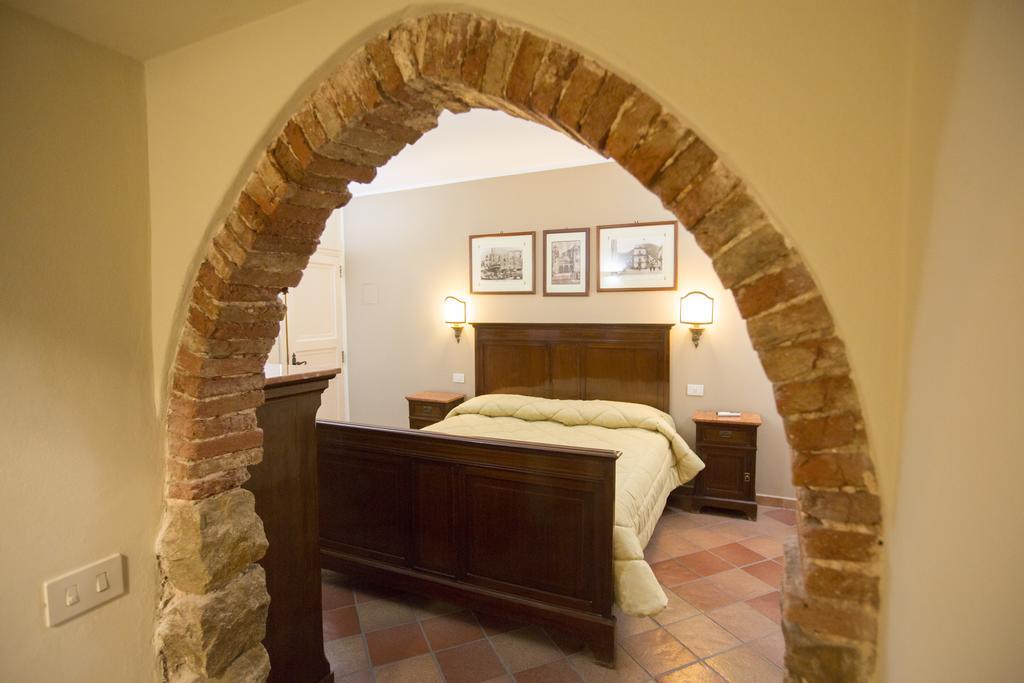 Guest house Palazzo Raho 2*