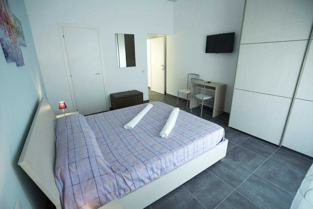 Guest house Guest House Cefalu Suites *